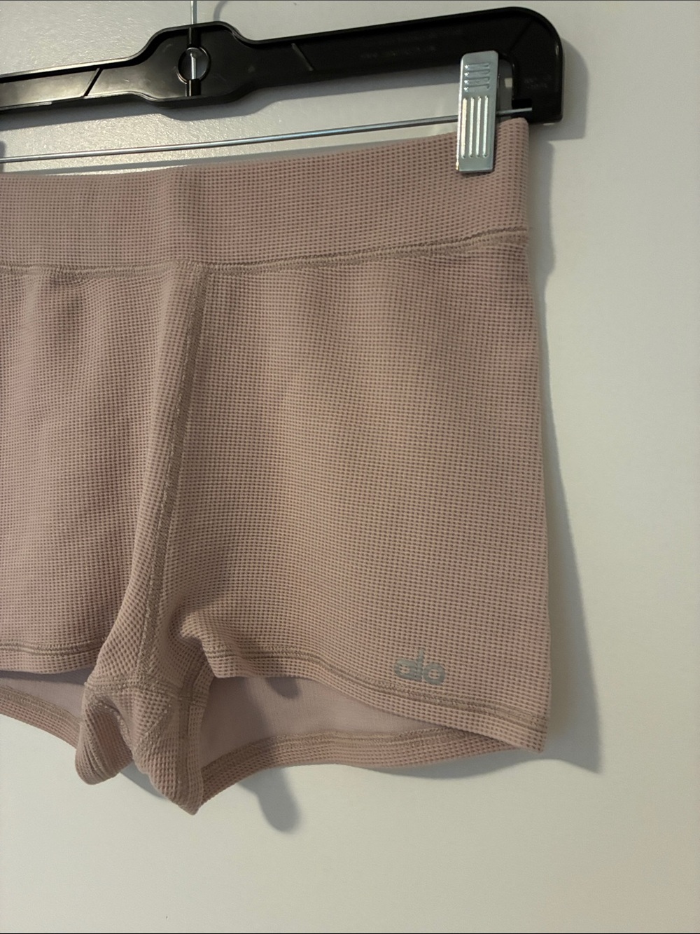 Alo Yoga Microwaffle Pleasant Boyshort Light Pink - Picture 2 of 9